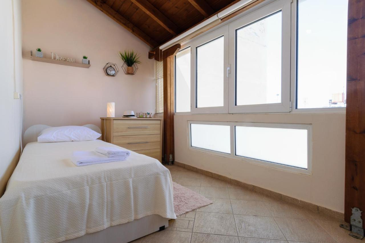 Central Penthouse In Quiet Neighborhood Near Sandy Beach 하니아 외부 사진