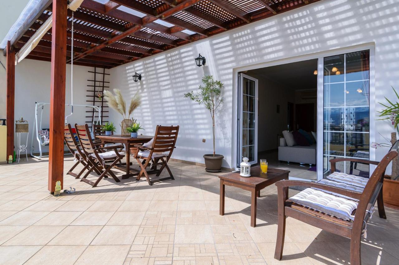 Central Penthouse In Quiet Neighborhood Near Sandy Beach 하니아 외부 사진