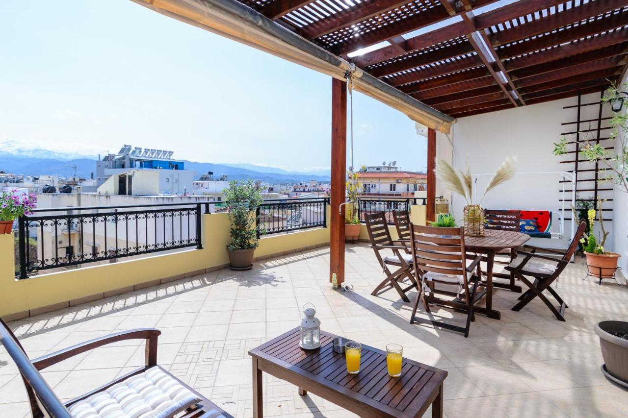 Central Penthouse In Quiet Neighborhood Near Sandy Beach 하니아 외부 사진