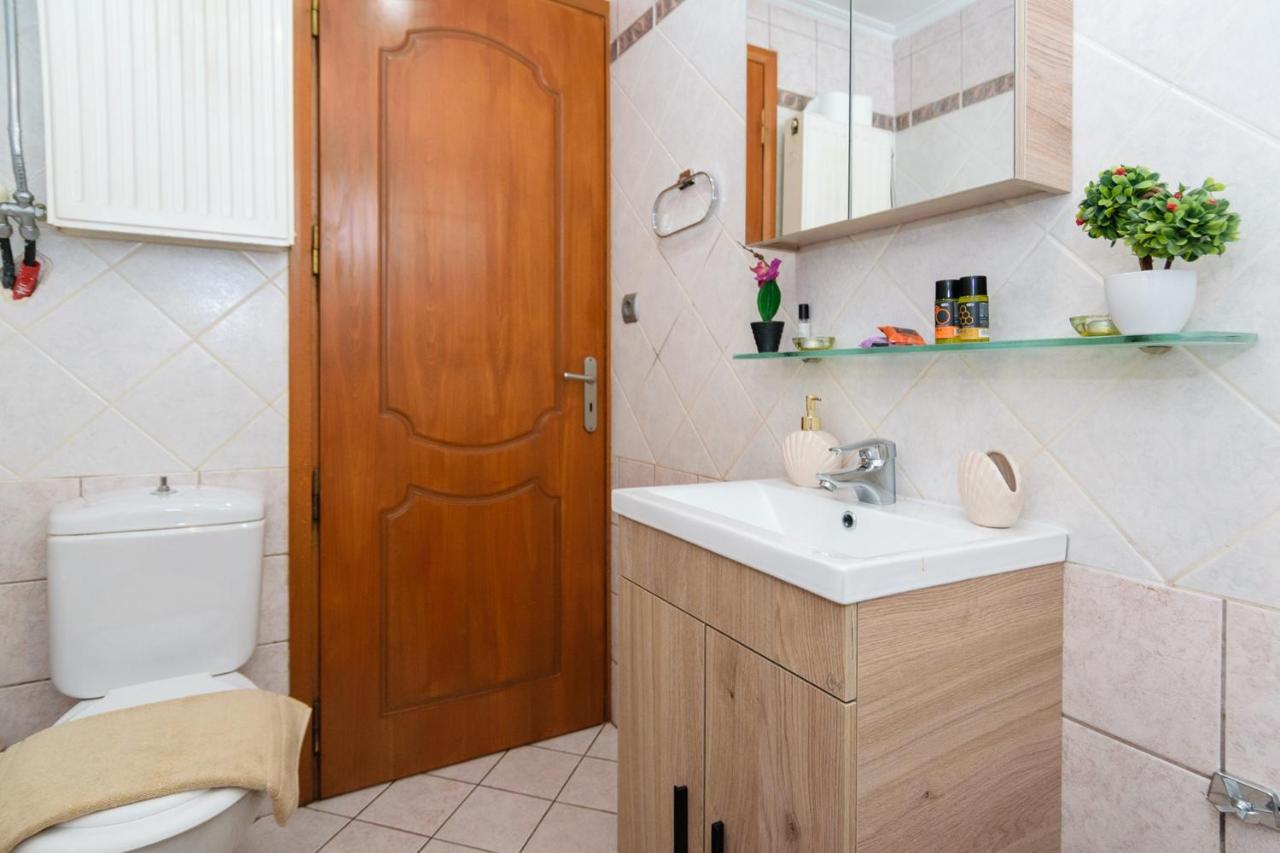 Central Penthouse In Quiet Neighborhood Near Sandy Beach 하니아 외부 사진